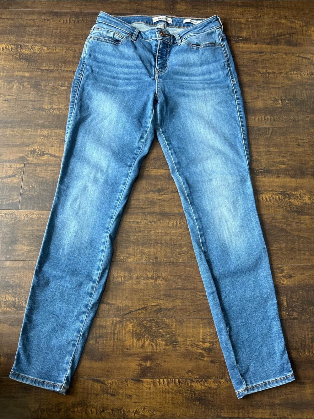 Guess Women's Medium Blue Skinny Jeans
